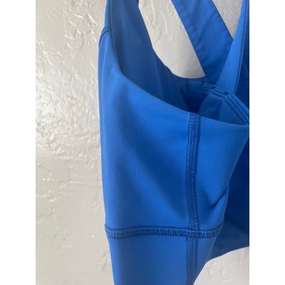 Lululemon Beat the Heat Bra Pipe Dream Blue 8 Athletisure Gym Workout Exercise 8 - Picture 11 of 11